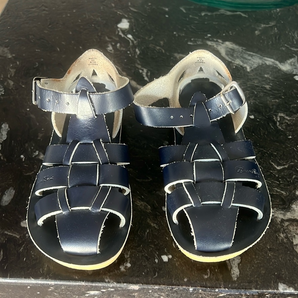 Sun-San Shark Salt Water Sandals Toddler Boy 10 Excellent condition